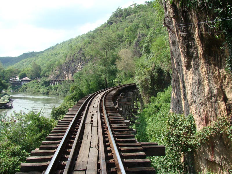 เส้นทางรถไฟสายมรณะ!!