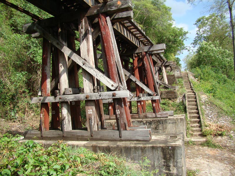 เส้นทางรถไฟสายมรณะ!!