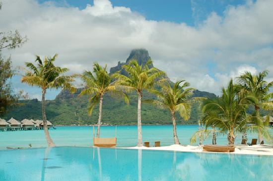 Teenee : Bora bora  ‘ﾟ･.｡.:* (o^.^o) 3