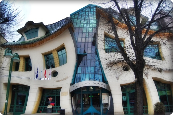 ♥Strange Buildings of the World (Part I)♥