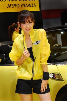 Pretty@Motor Show 2009