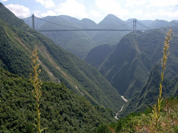 4. Sidu River Bridge, China
