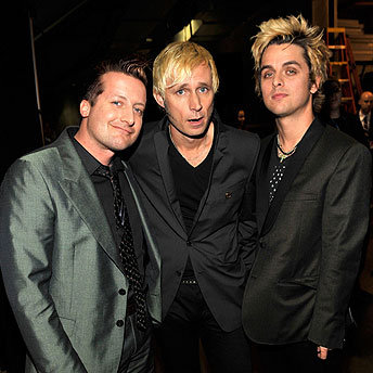 ♣ พักผ่อนไปกับ  วง  Green Day ♣ 