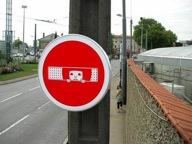 Funny Traffic Signs (1)