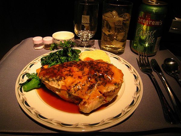 อาหาร บนเครื่องบิน first Class(2)