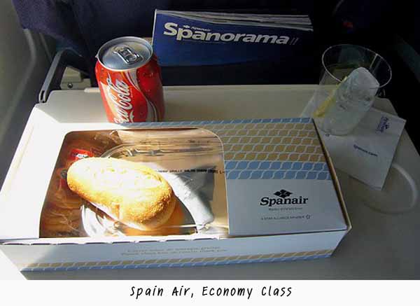 อาหารบนเครื่องบินต่างๆ