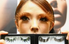 Eyelash wig