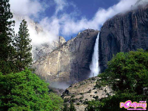 อันดับที่ 7 Yosemite falls/U.S.A