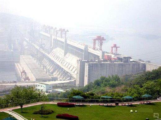 เขื่อนที่ใหญ่ที่สุดในโลก \"The Three Gorges Dam\" !!! 