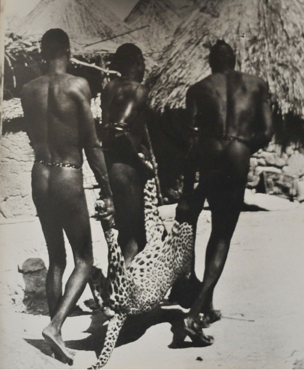 ภาพถ่ายในอดีต เหล่านักรบเผ่า Beja ในแอฟริกา