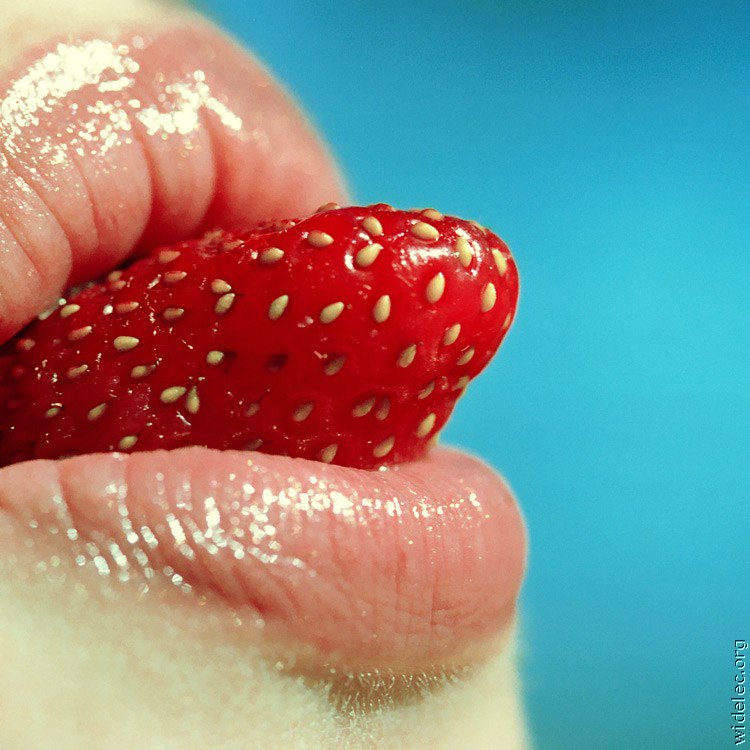 Tempting Lips ริมฝีปาก.. ยั่วตา!!!