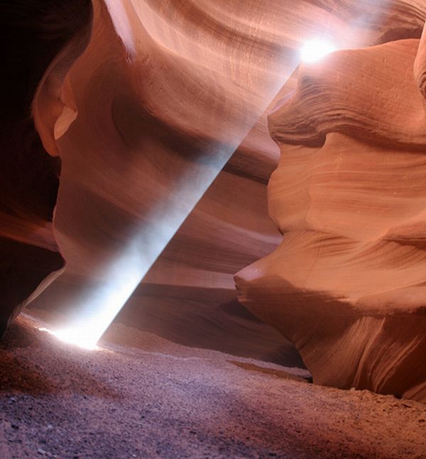 ศิลปะจากธรรมชาติแบบ Abstract ที่ Antelope Canyon