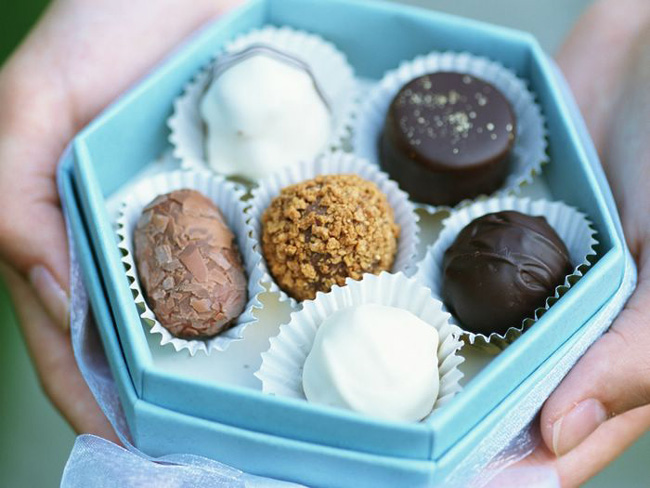 Chocolate:Good Mood Snack ｡‧::‧ . (^з^)- ♪2