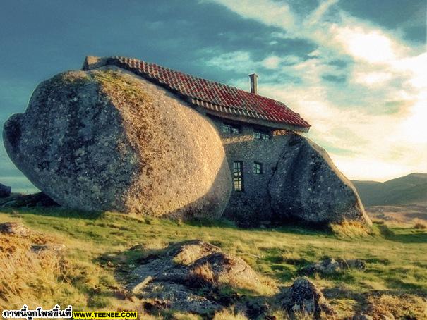 Stone House ( Guimarães , Portugal )
