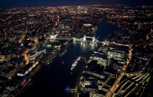 Awesome London from above, at night.....1