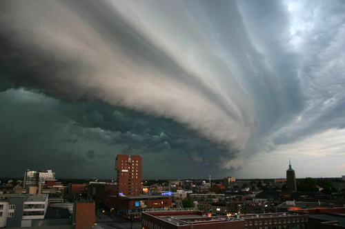 อันดับ 2 Shelf Clouds