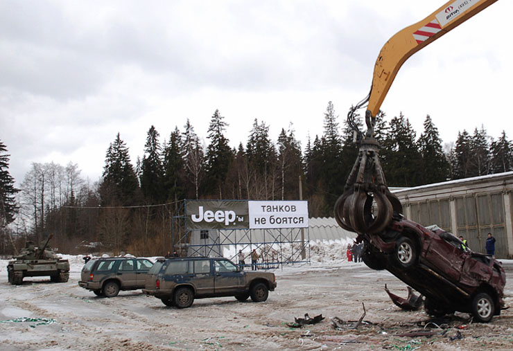 The Cars and a Tank