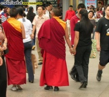 พระจีน สุดยอดไฮเทค