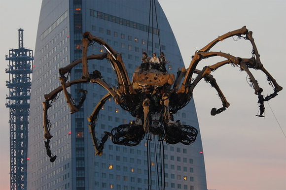 Giant Spider Takes Yokohama