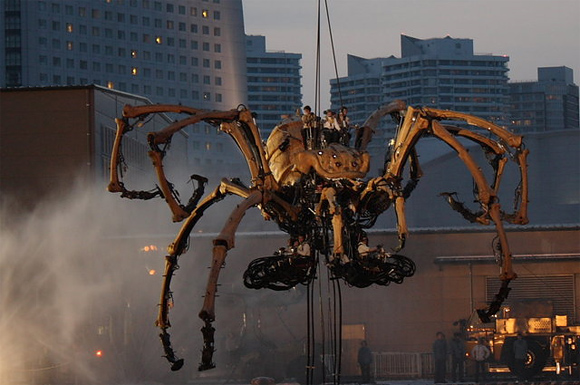 Giant Spider Takes Yokohama