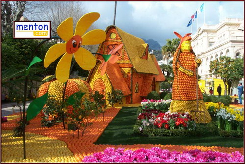 fruit festival in Italy......way cool^_^