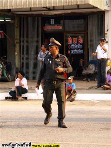 คุณพี่ตำรวจ (ช่วยลดภาวะโลกร้อน)