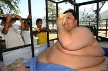 หนุ่มที่อ้วนที่สุดในโลก ^___^