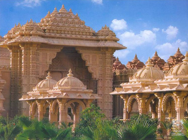 Hindu Temple ~ The World\